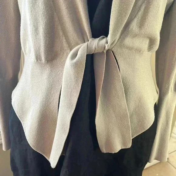 [M]Part Two Chianna Short Cardigan With Tie Closure and Ruched  Shoulders - Picture 3 of 15